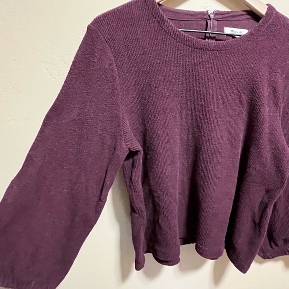 Madewell Sweater Shirred Balloon Sleeve Knit
Crewneck Pull Over 3/4th Sleeve Top - Picture 4 of 7